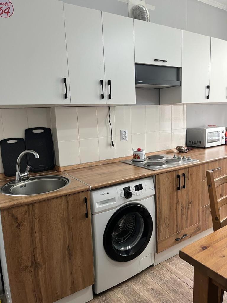 Hostel64 Almatı Dış mekan fotoğraf