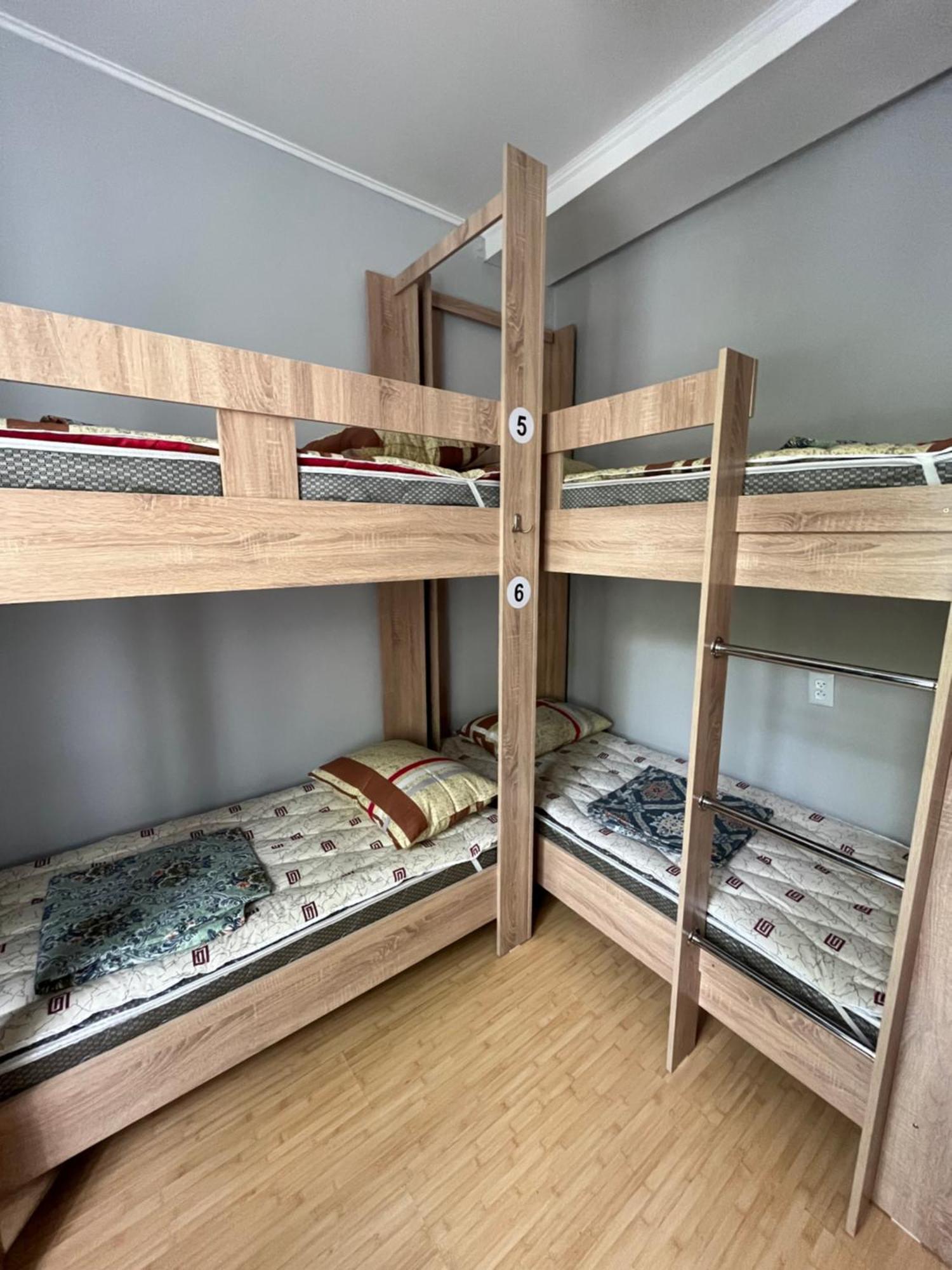 Hostel64 Almatı Dış mekan fotoğraf